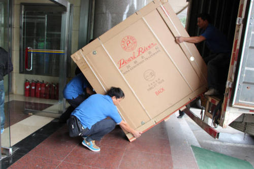 龙门镇钢琴贵重工艺品无忧运